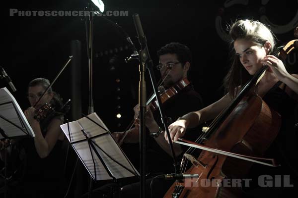 CHRIS GARNEAU - 2010-07-19 - PARIS - Nouveau Casino - 